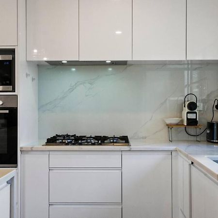 Not Usually Available - Lucky U! Auckland Bagian luar foto