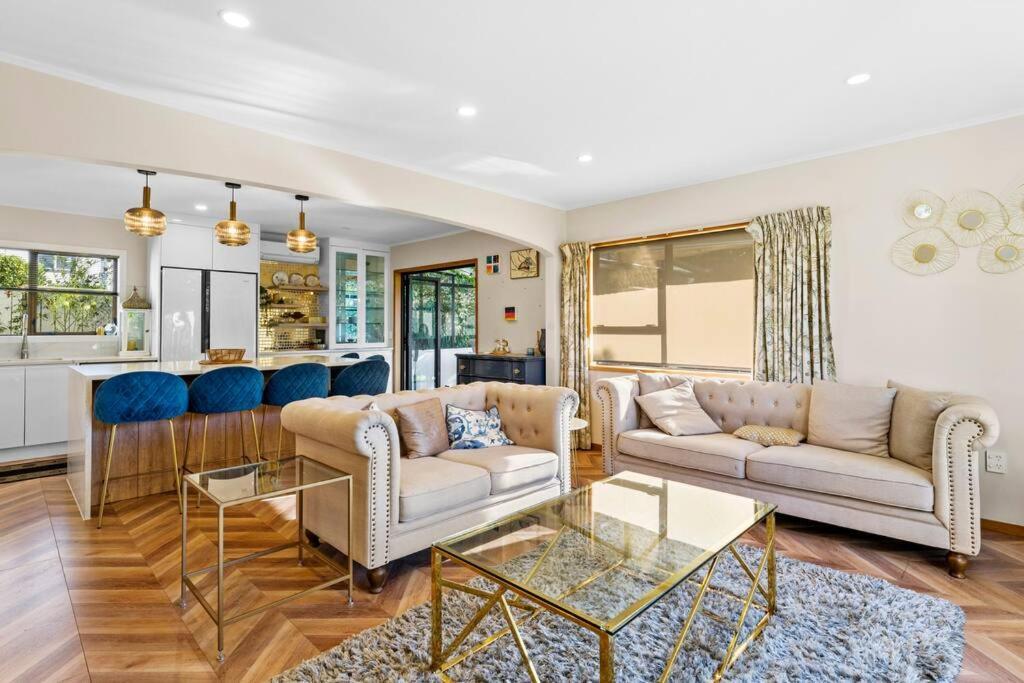 Not Usually Available - Lucky U! Auckland Bagian luar foto